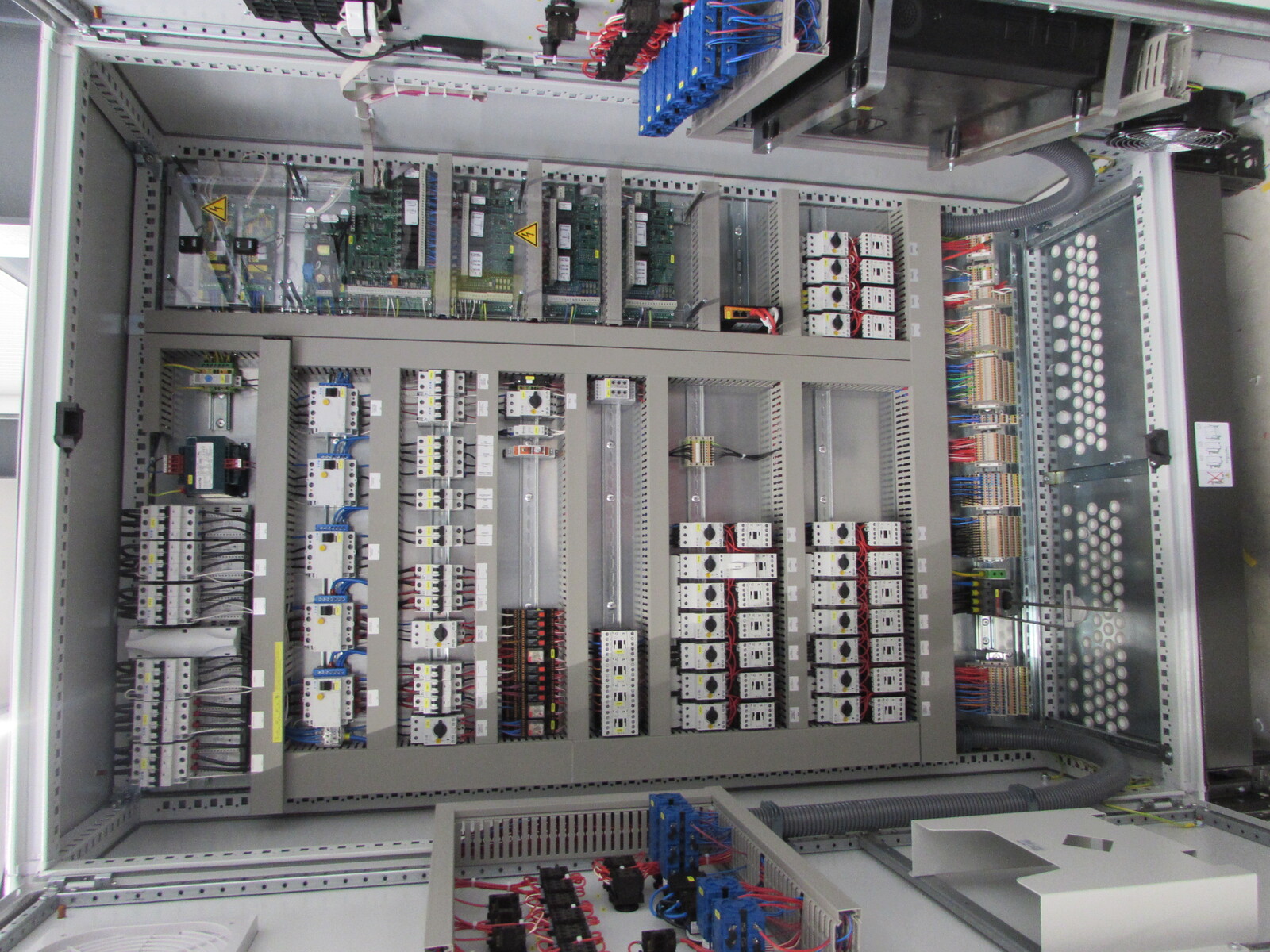 Control cabinet Broiler House 75x14 m EDE-005586